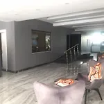 Livaneli Boutique