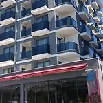 Livaneli Boutique