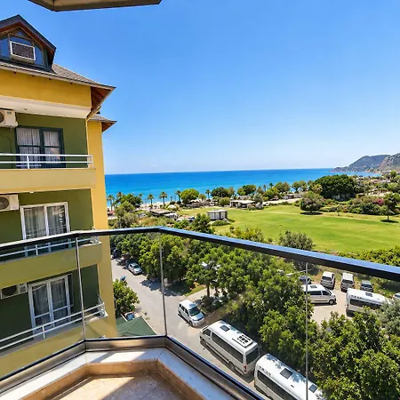 Livaneli Boutique 4*