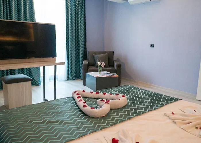 Livaneli Boutique 4*