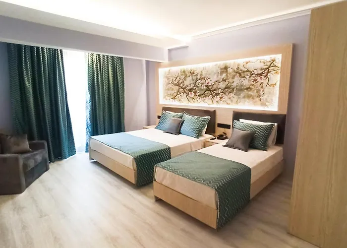 Livaneli Boutique Hotell 4*