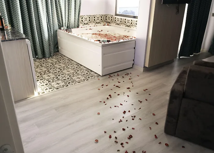 Livaneli Boutique 4*